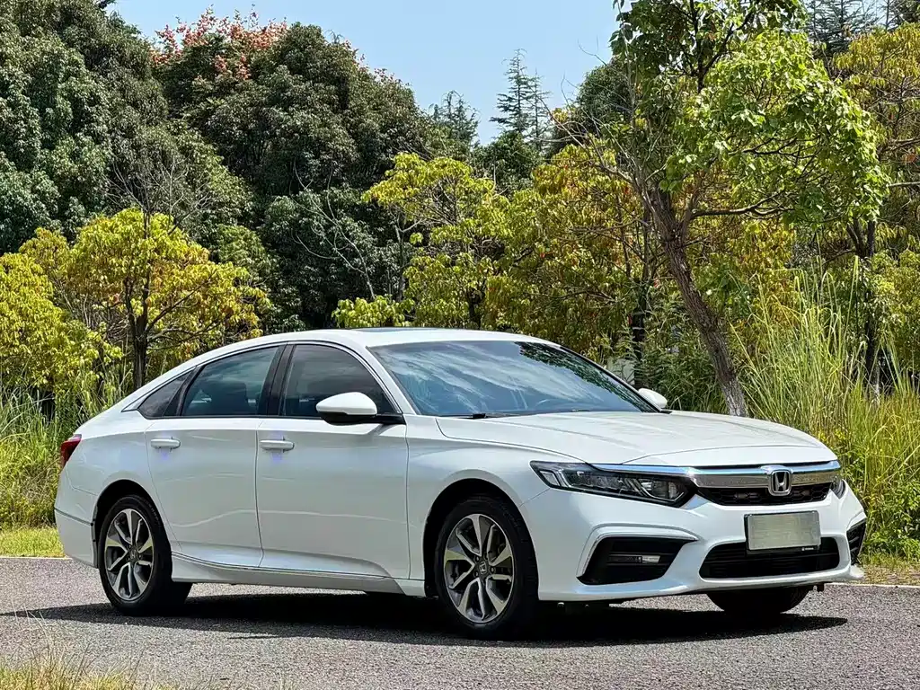 Honda Inspire — миниатюра 3