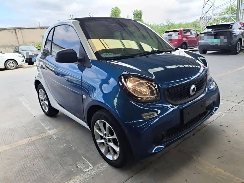 smart Smart Fortwo — миниатюра 4