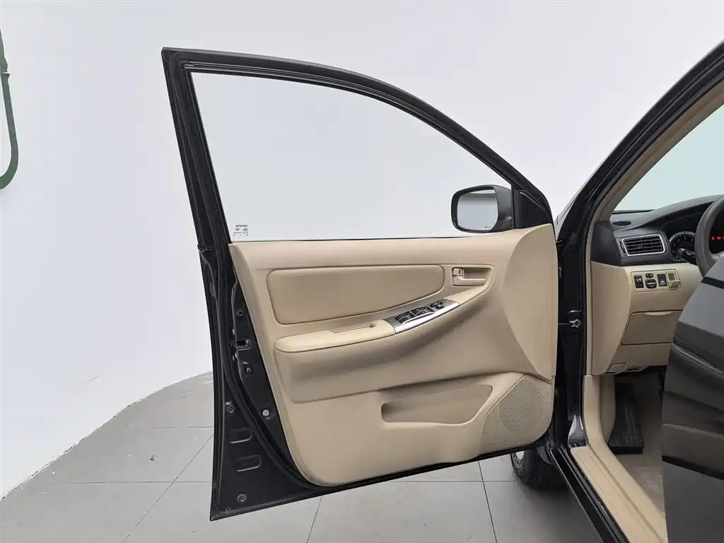 Toyota Corolla 2013 1.6L MT