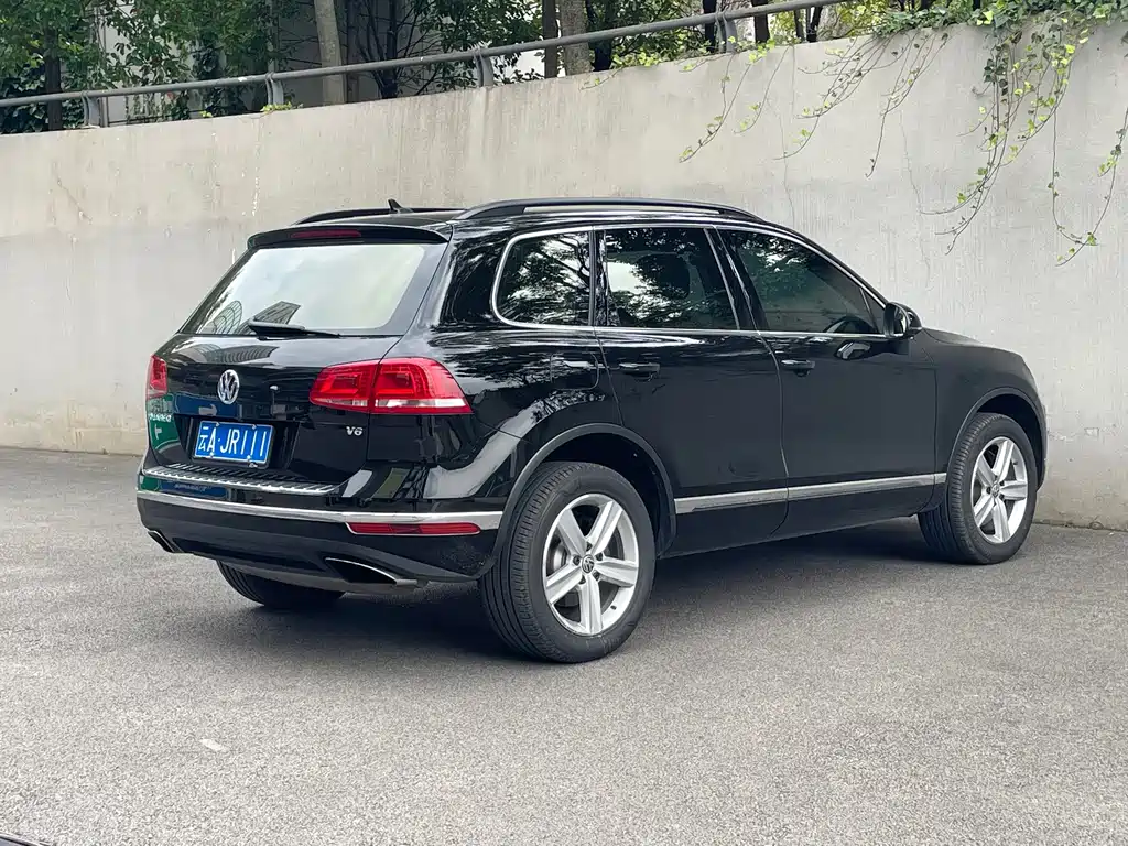 Volkswagen Touareg — миниатюра 6