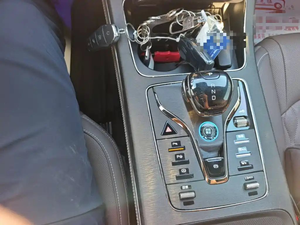 BYD Han — миниатюра 14