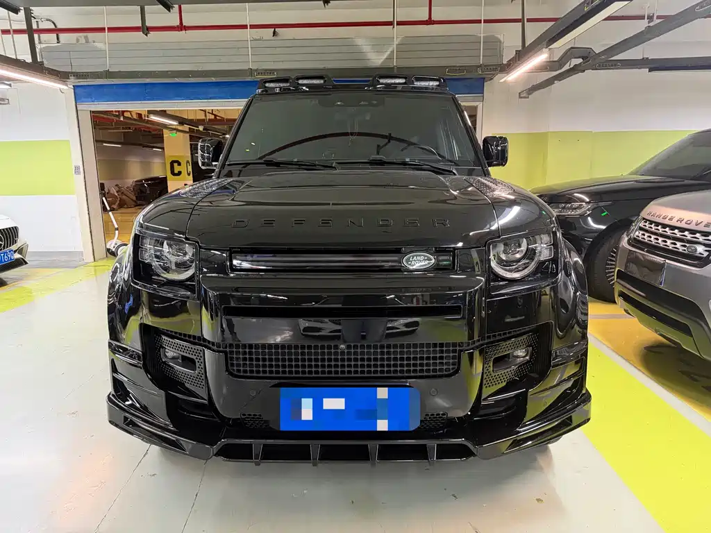 Land Rover Defender — миниатюра 2