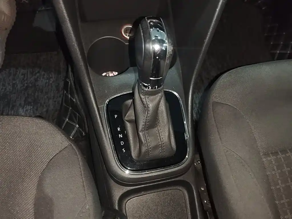 Volkswagen Polo — миниатюра 14