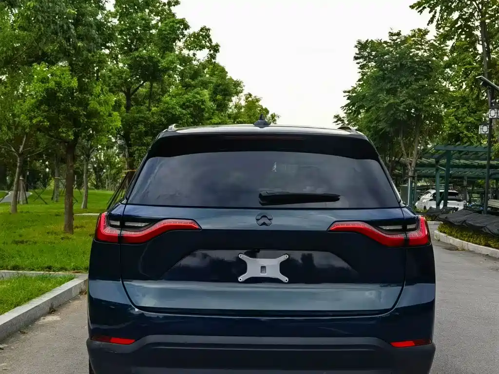 NIO ES8 — миниатюра 8