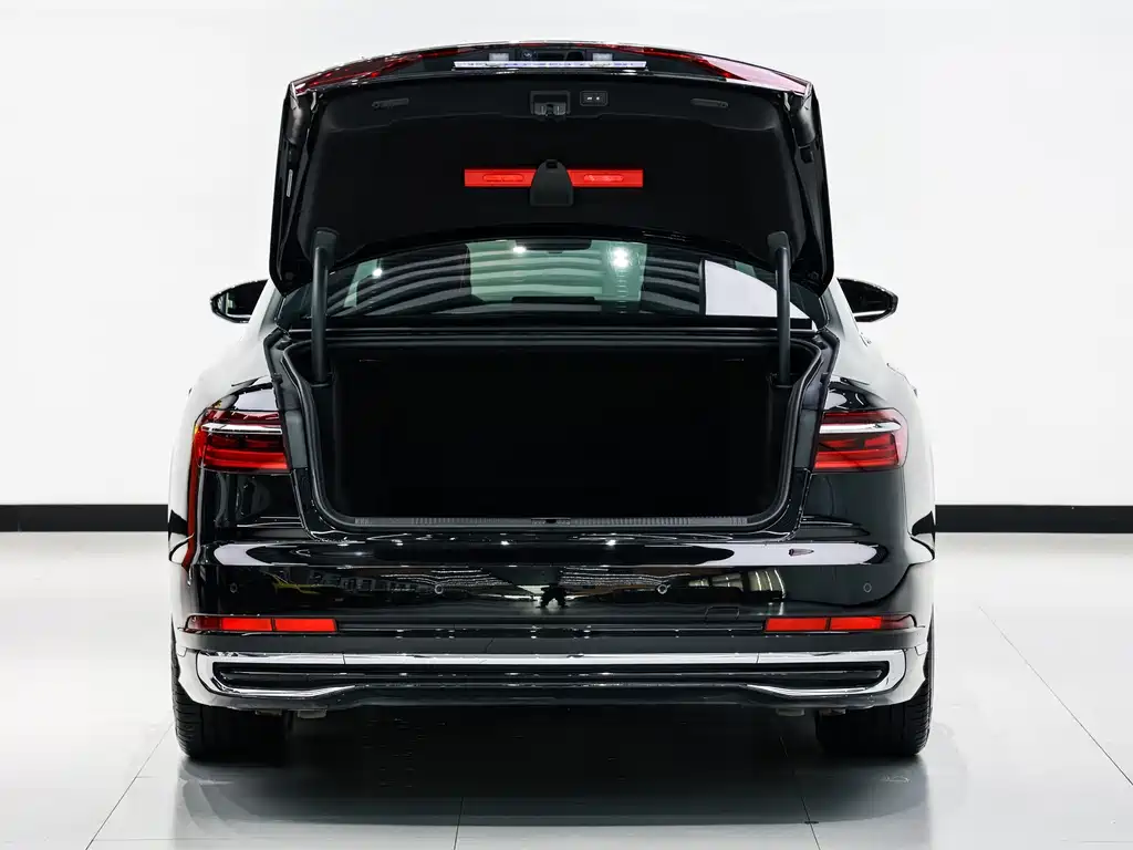Audi A8 — миниатюра 14