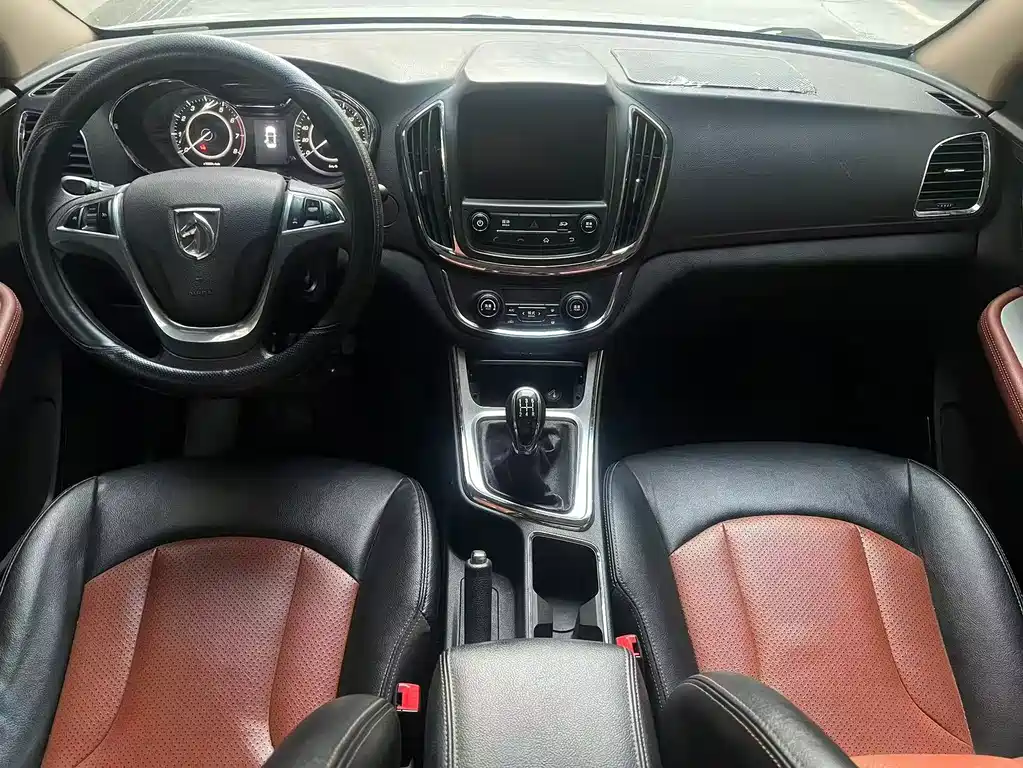 Baojun 560 — миниатюра 6