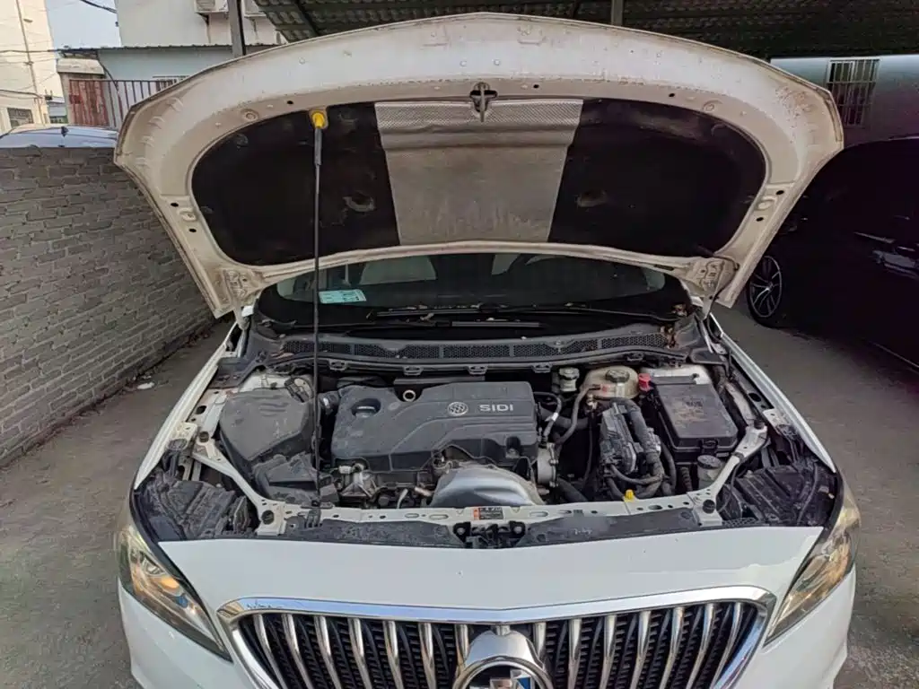 Buick Verano — миниатюра 20