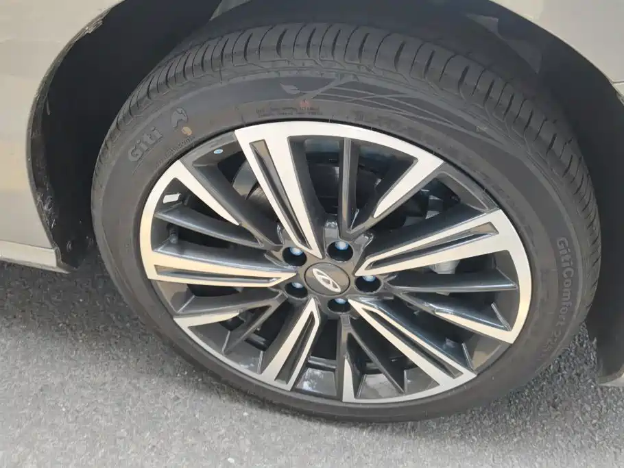 Chery Arrizo 8 — миниатюра 6