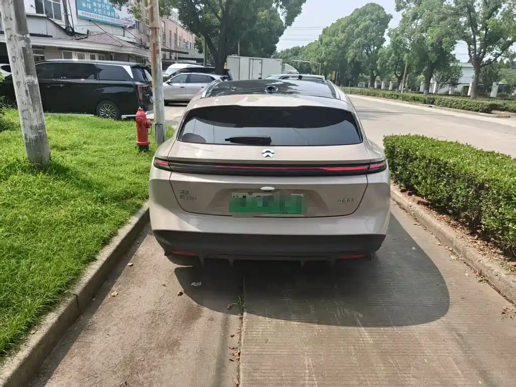 NIO ET5T 2023 75kWh Touring