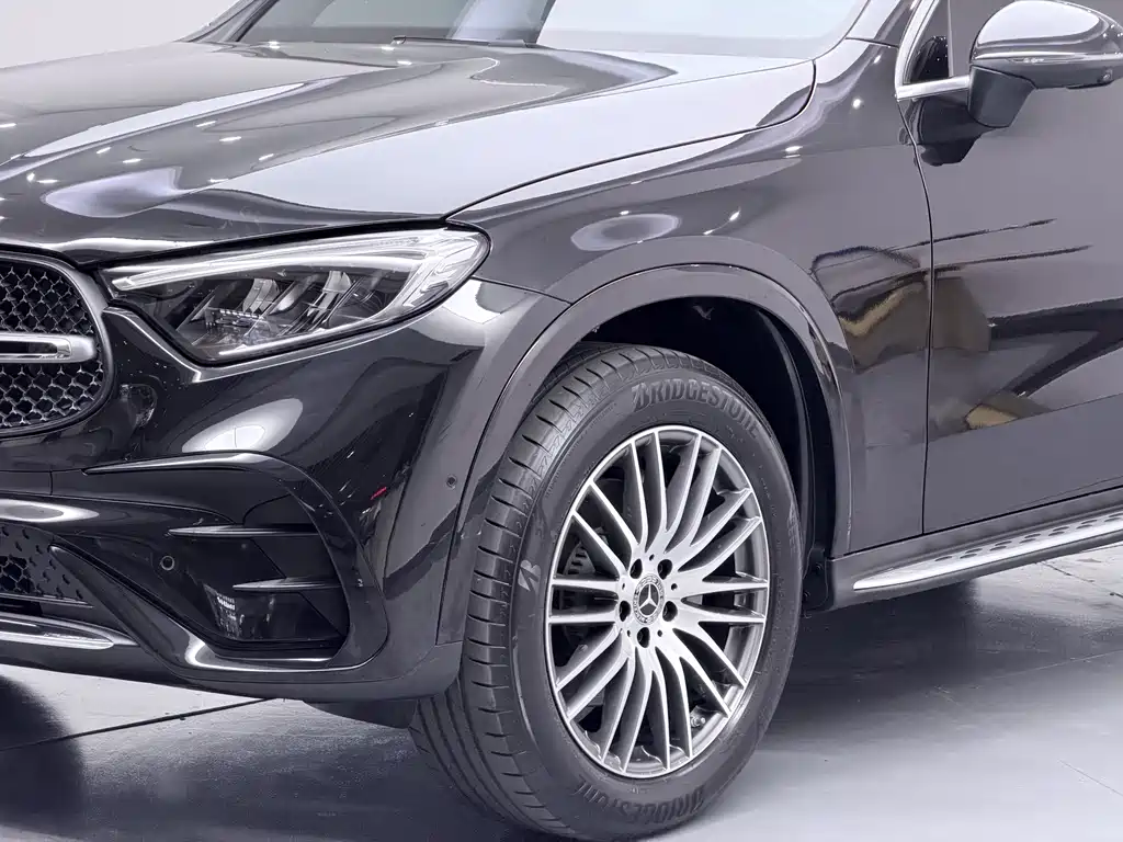 Mercedes-Benz GLC — миниатюра 10