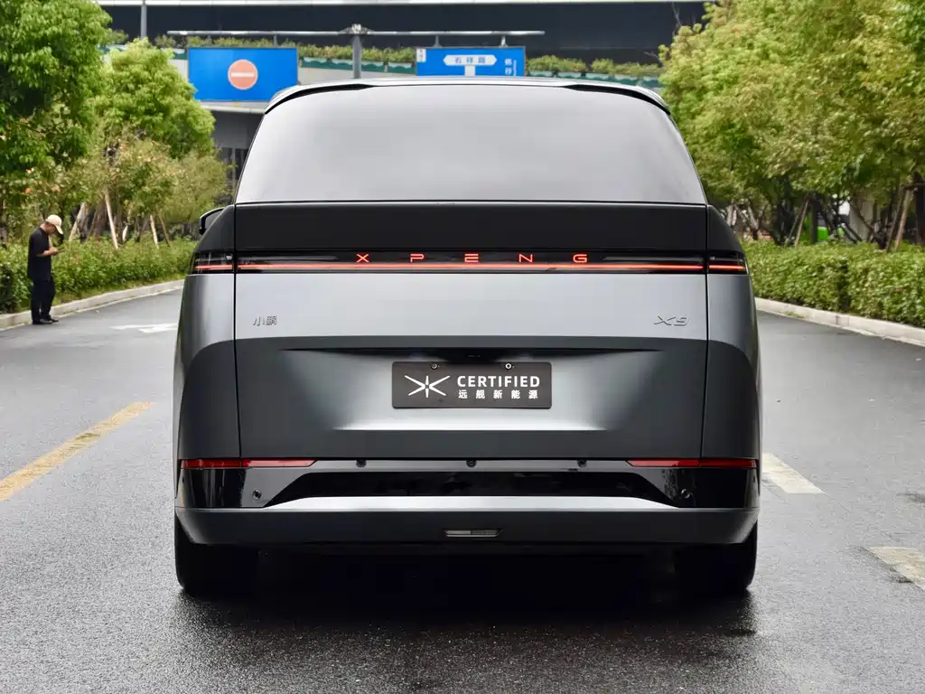 XPeng X9 — миниатюра 5