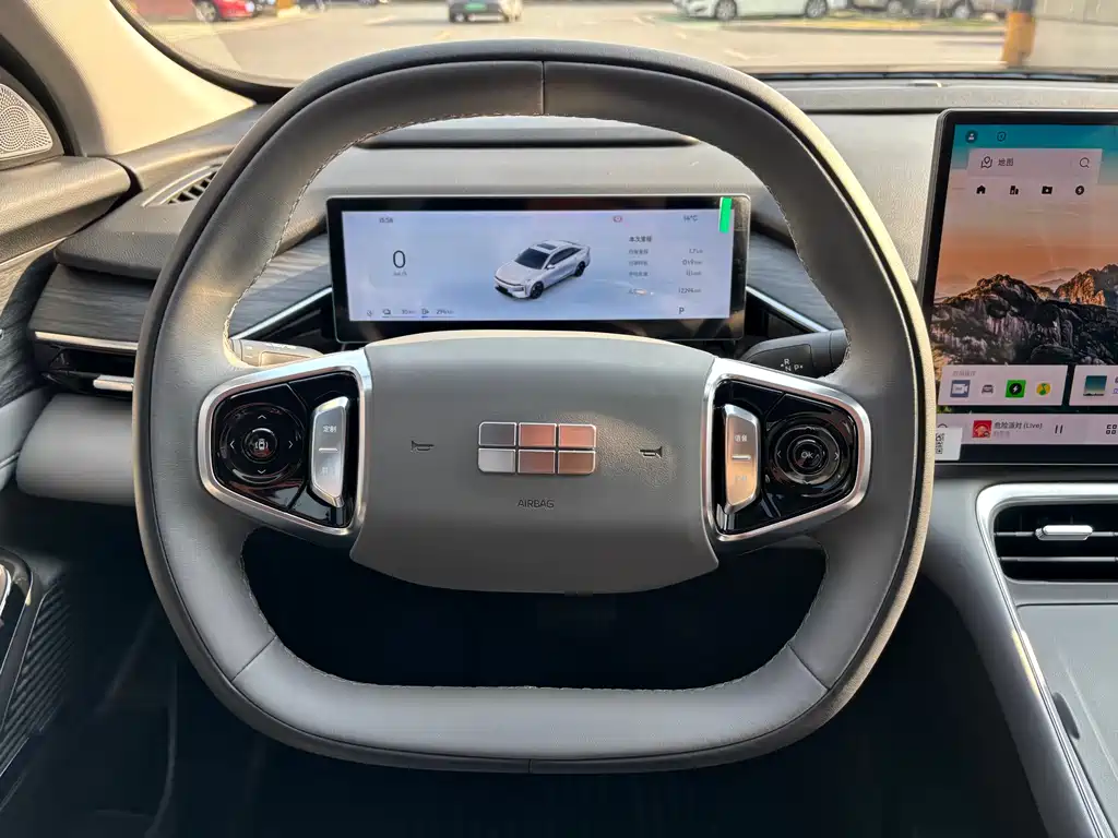 GEELY GALAXY GALAXY L6