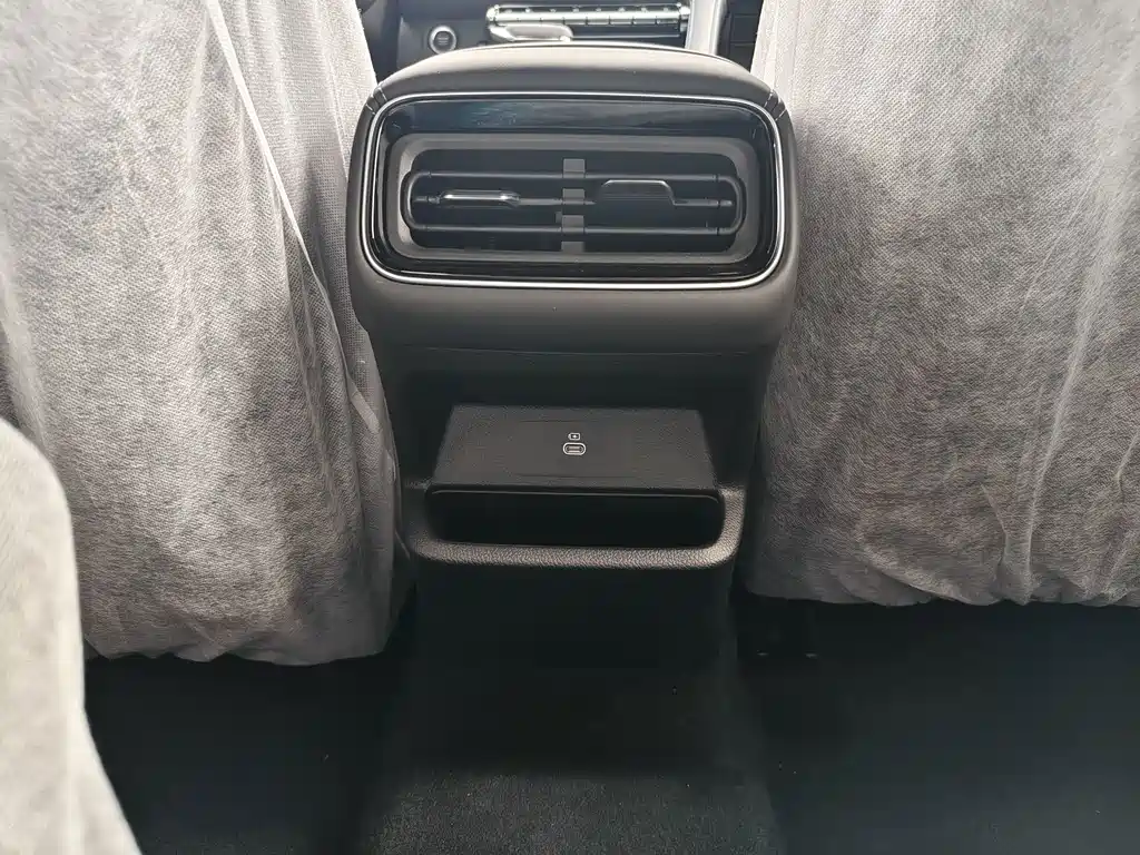 Geely Xingrui — миниатюра 7