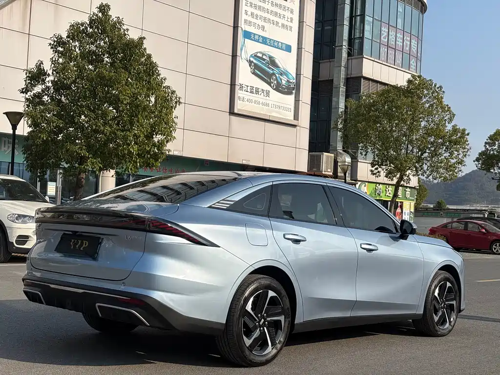 GEELY GALAXY GALAXY L6