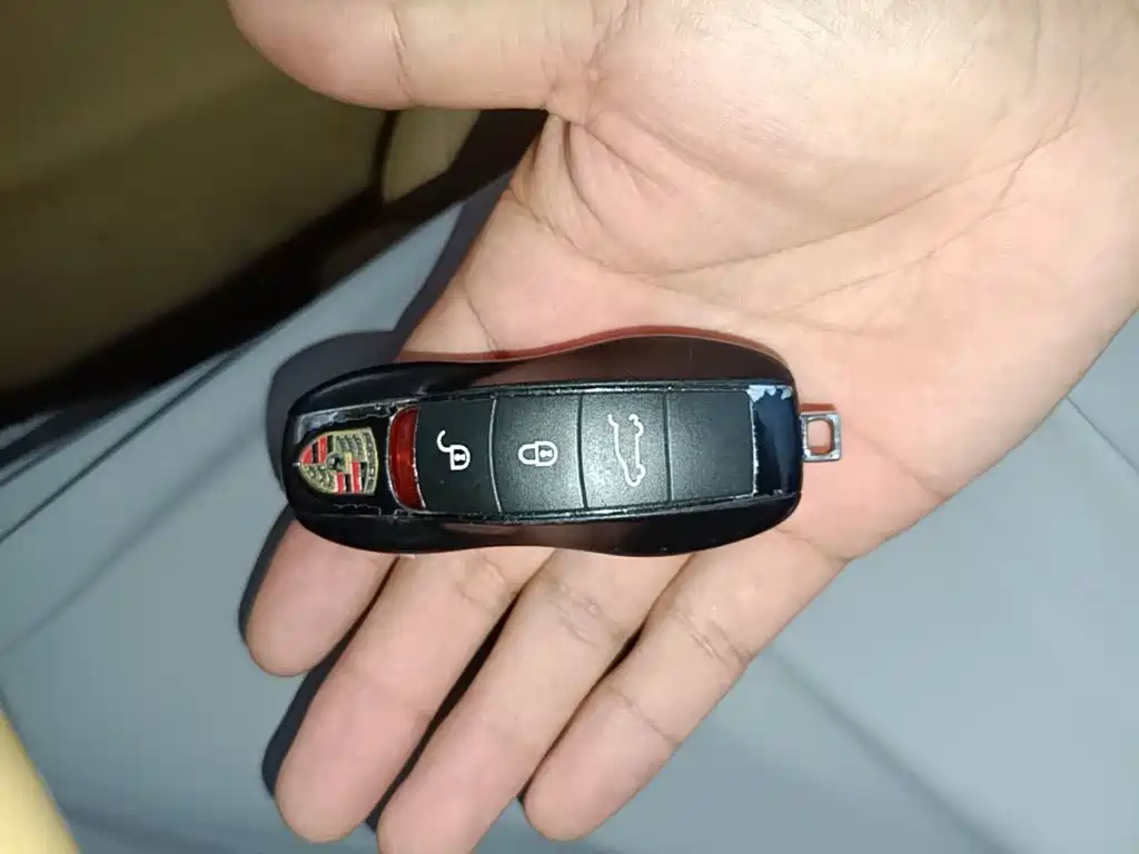 Porsche Macan — миниатюра 9