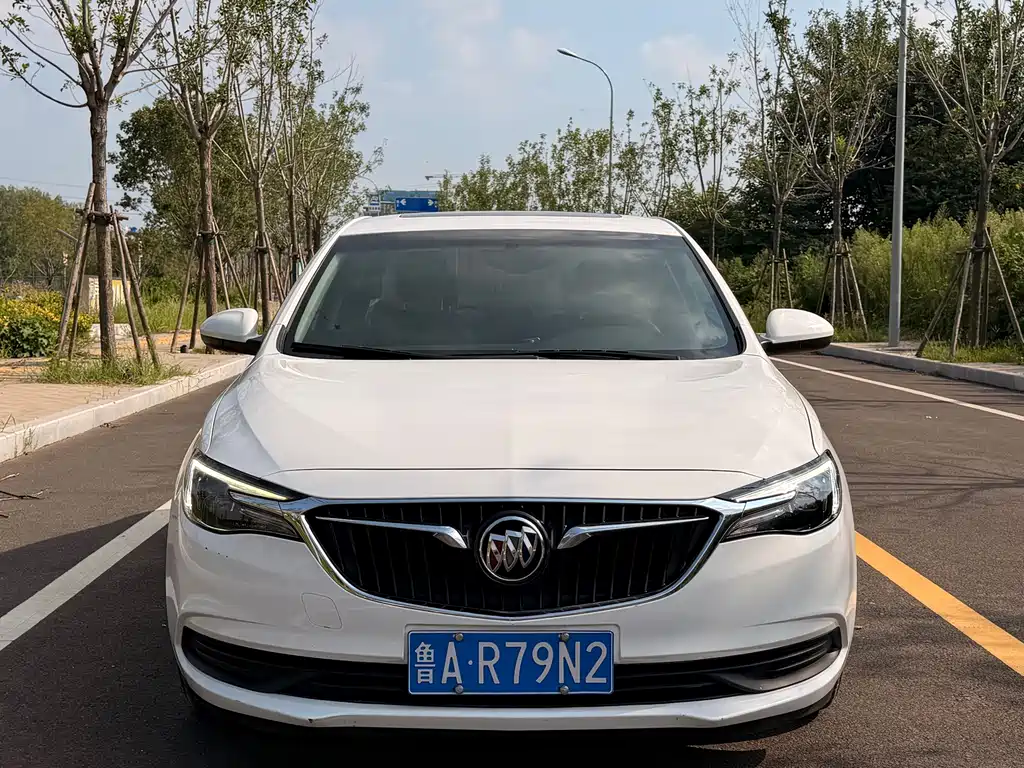 Buick Excelle — миниатюра 2