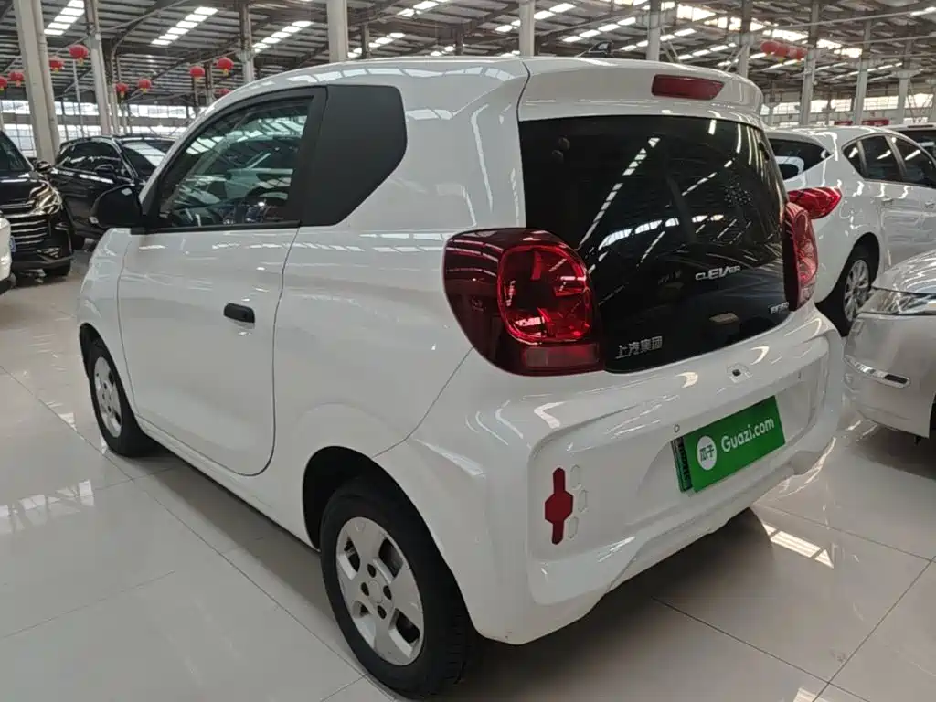 Roewe Clever — миниатюра 5