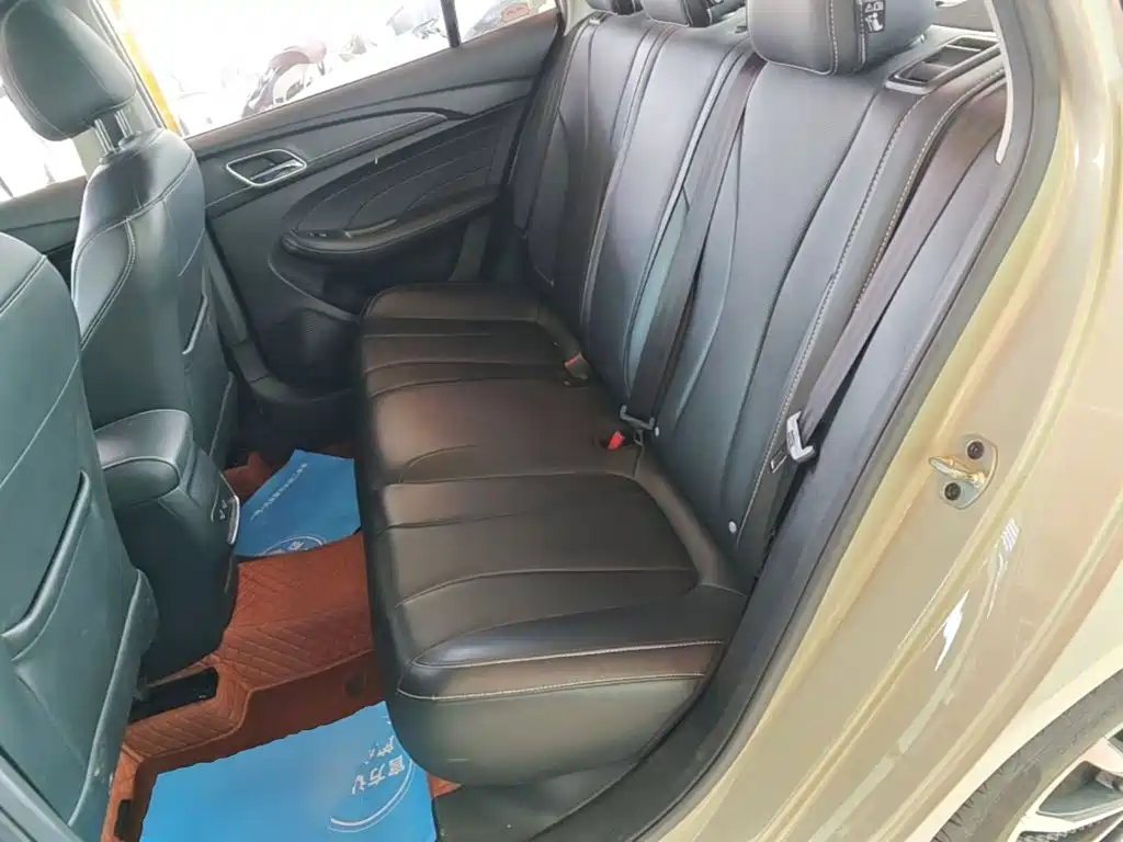 Roewe i5 — миниатюра 17