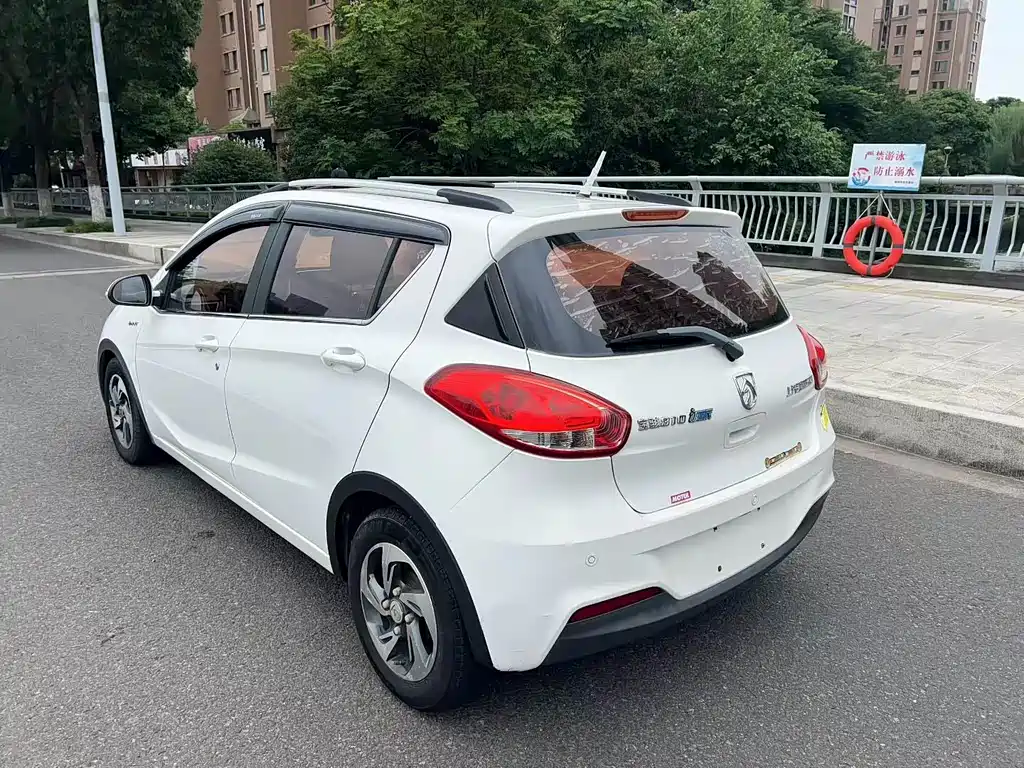 Baojun 310 — миниатюра 8
