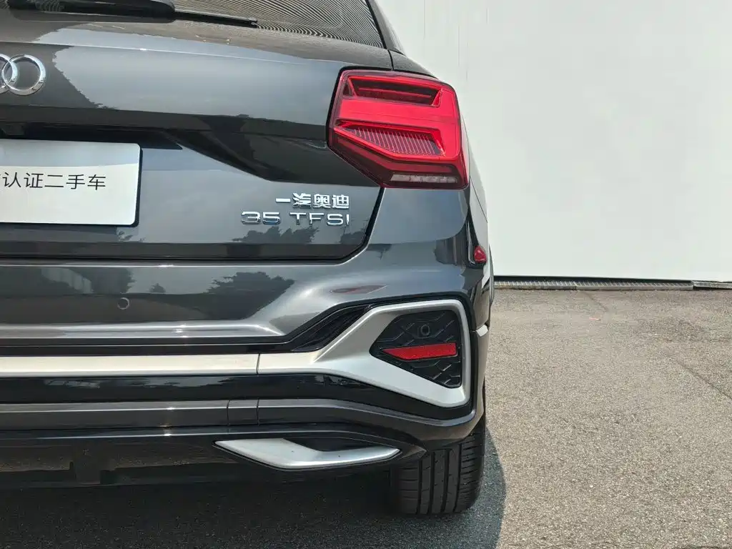Audi Q2L — миниатюра 18