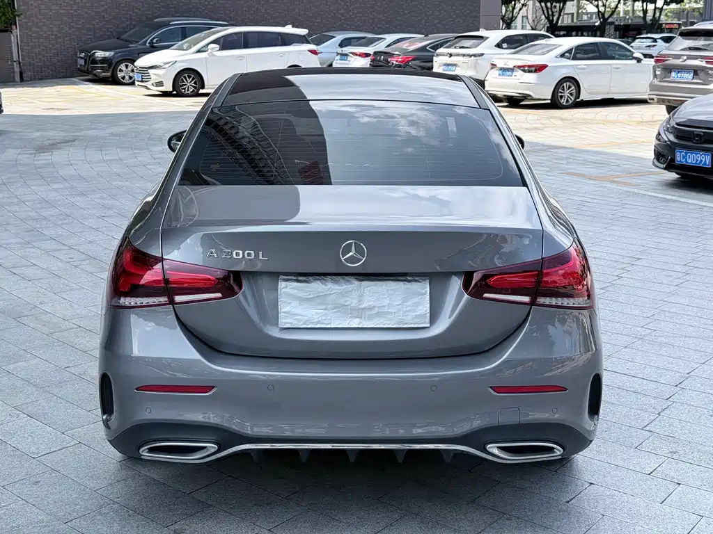 Mercedes-Benz A-Class — миниатюра 8