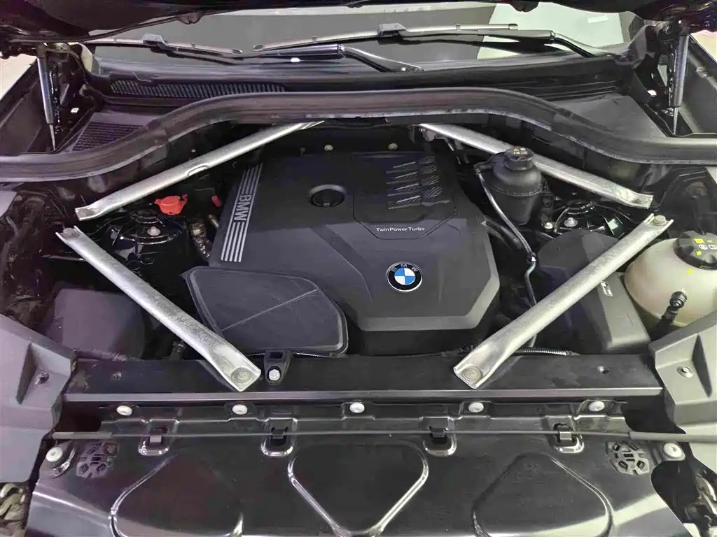 BMW X5 — миниатюра 16