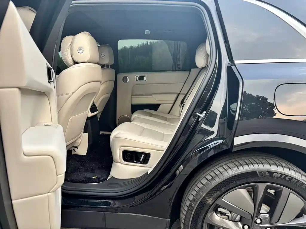 Li Auto Li L7 — миниатюра 9