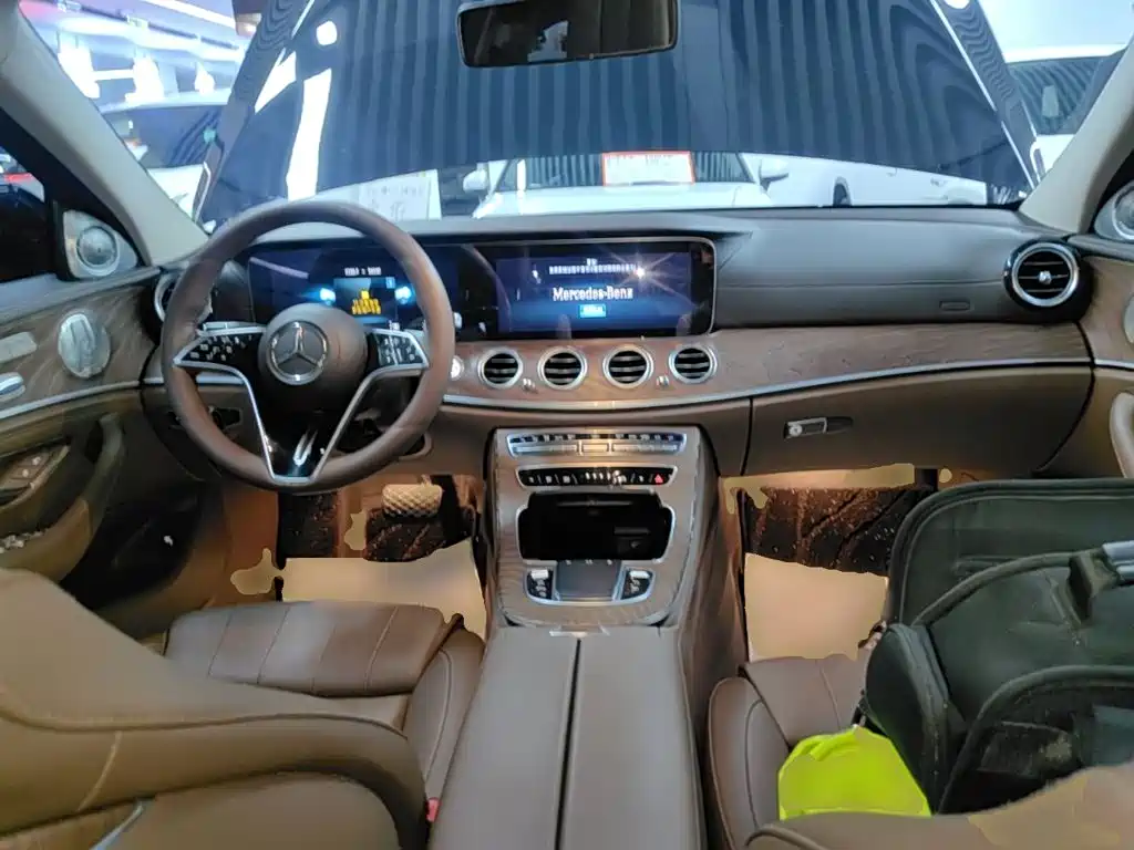 Mercedes-Benz E-Class E 2022 E 300 L Luxury