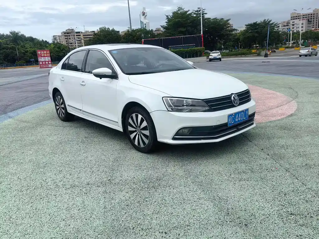 Volkswagen Sagitar — миниатюра 2