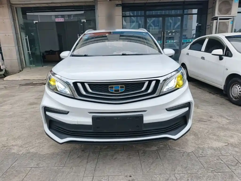 Geely Vision X3 — миниатюра 3