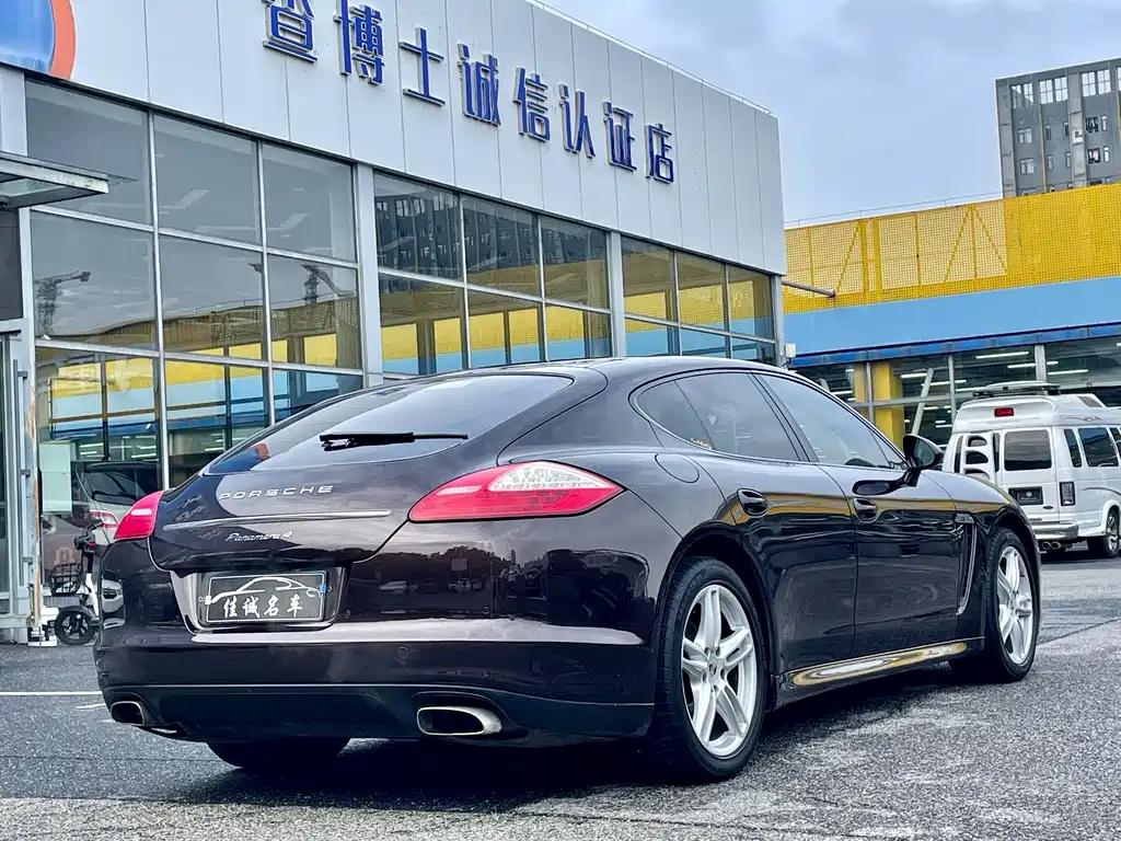 Porsche Panamera 2010 Panamera 3.6L