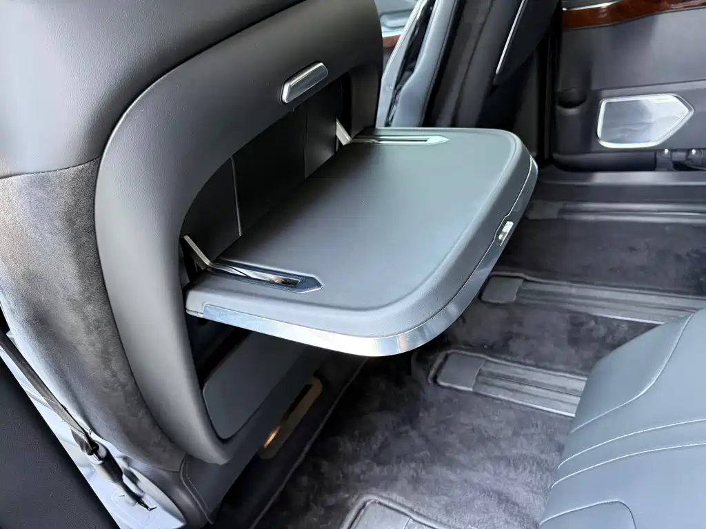 Hongqi Hongqi HQ9 PHEV — миниатюра 12