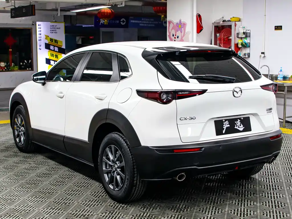 MAZDA CX 30
