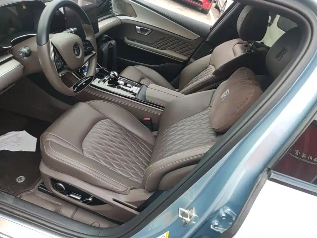 BYD Han — миниатюра 15