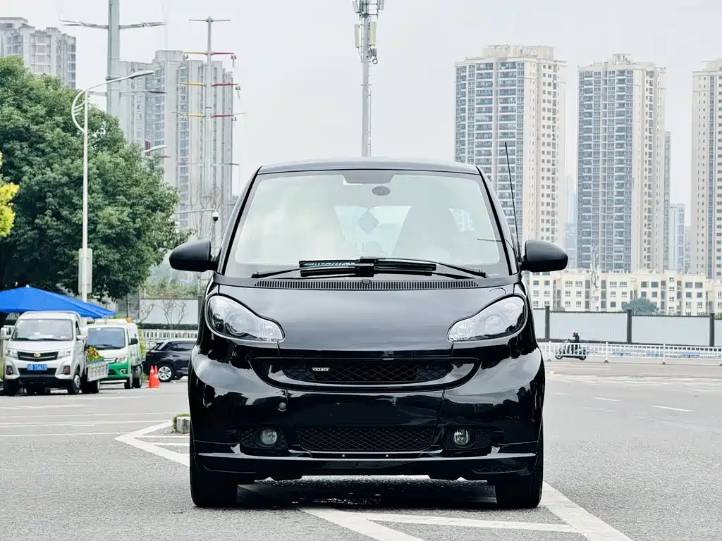 smart Smart Fortwo — миниатюра 2