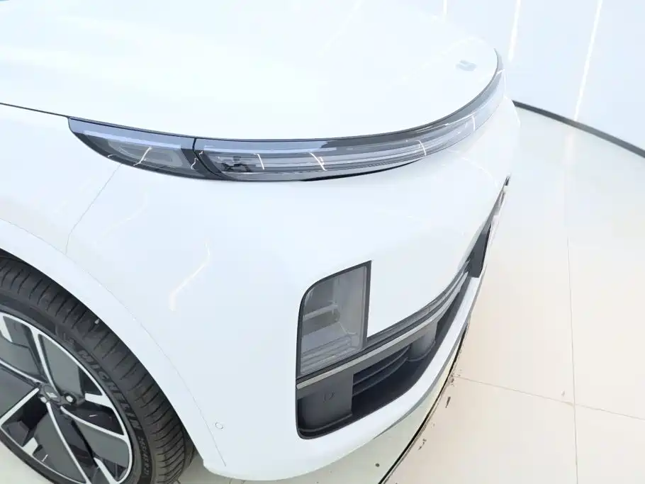 Li Auto Li L8 — миниатюра 5