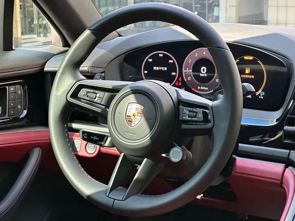 Porsche Panamera — миниатюра 9