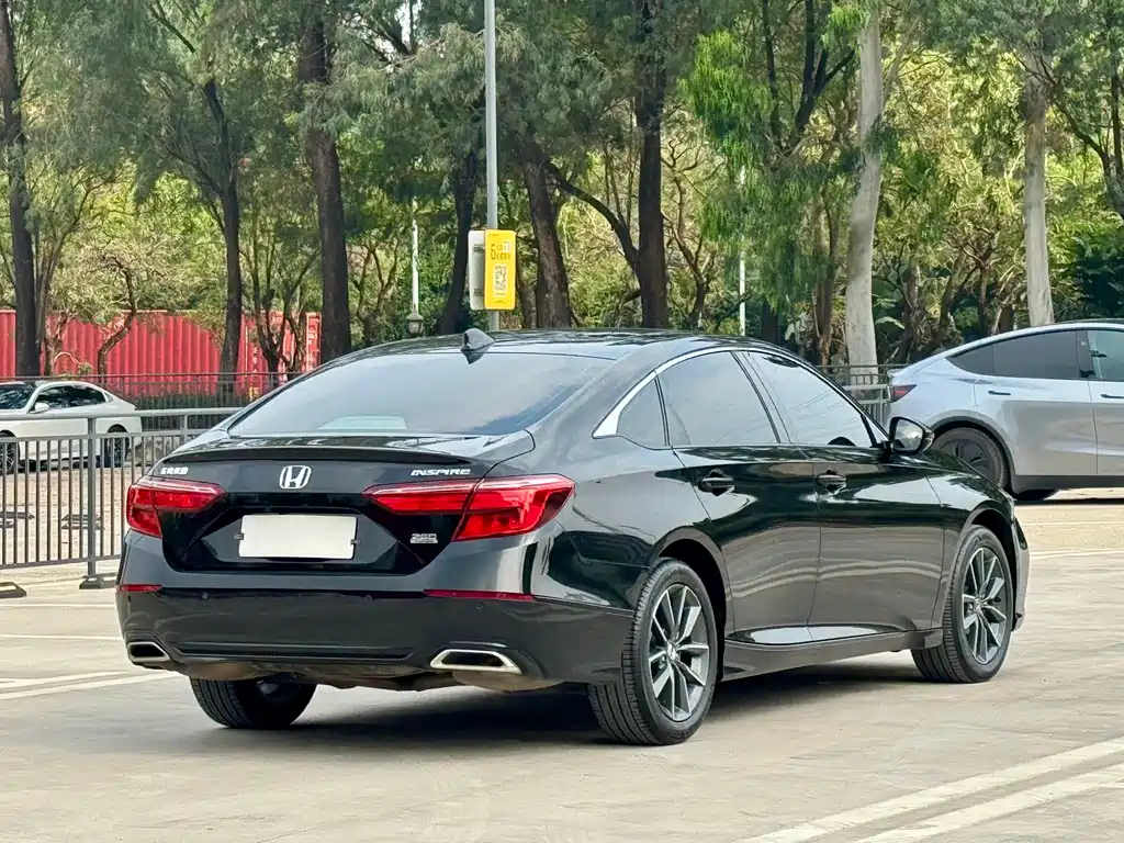 Honda Inspire 2022 260TURBO