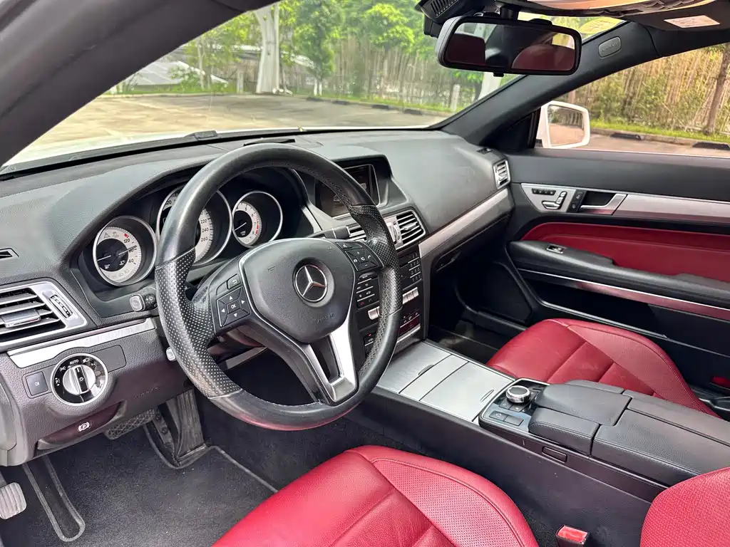 Mercedes-Benz E-Class (Import) — миниатюра 16