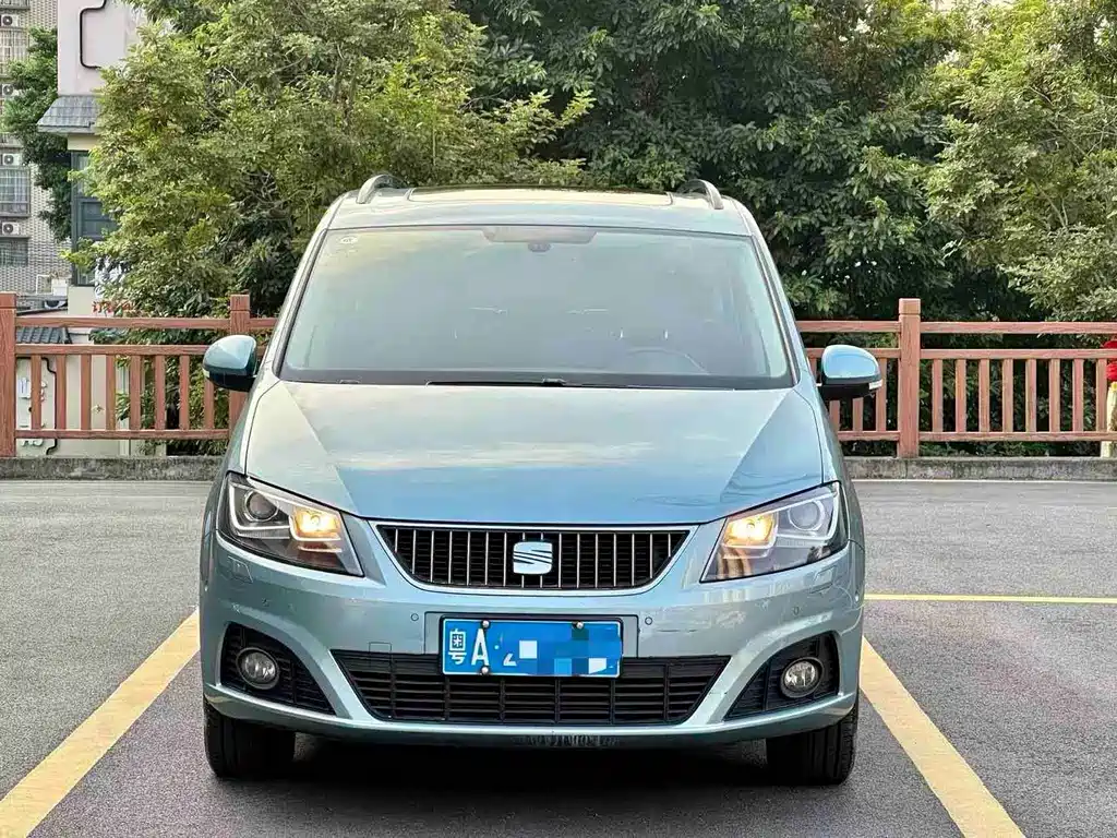 SEAT Alhambra — миниатюра 2