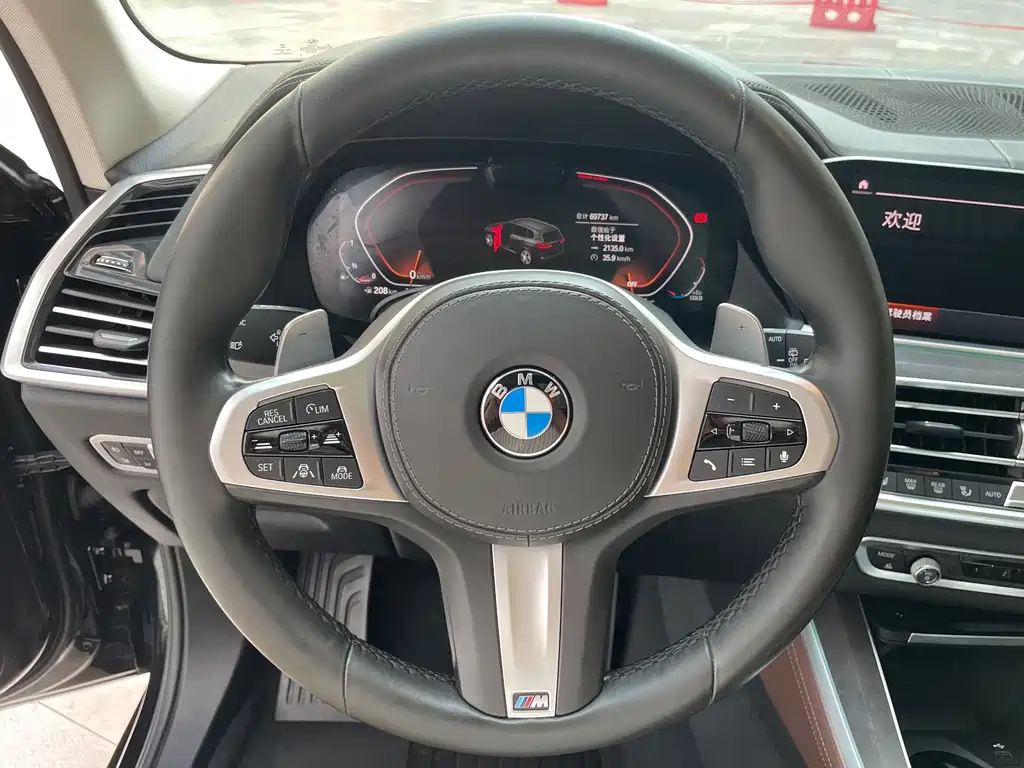 BMW X5 (Import) — миниатюра 17