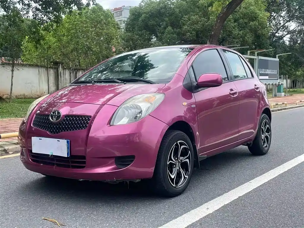 Купить Toyota Yaris