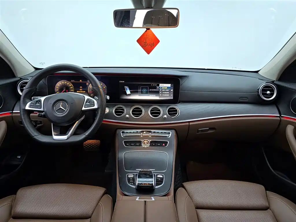 Mercedes-Benz E-Class E 2018 E 200 L Sport