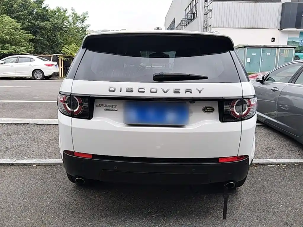 Land Rover Discovery Sport — миниатюра 6