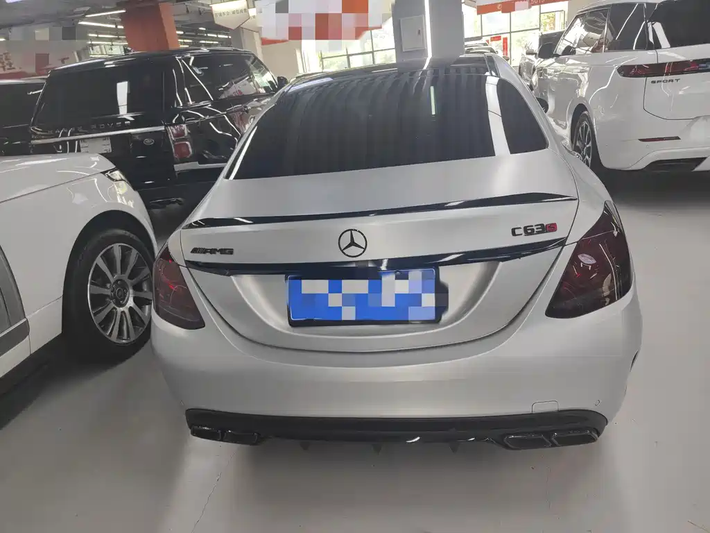 Mercedes-Benz C-Class AMG — миниатюра 9