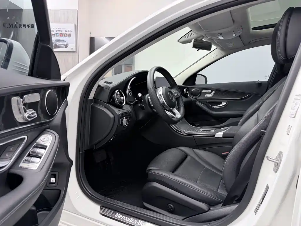 Mercedes-Benz C-Class — миниатюра 22