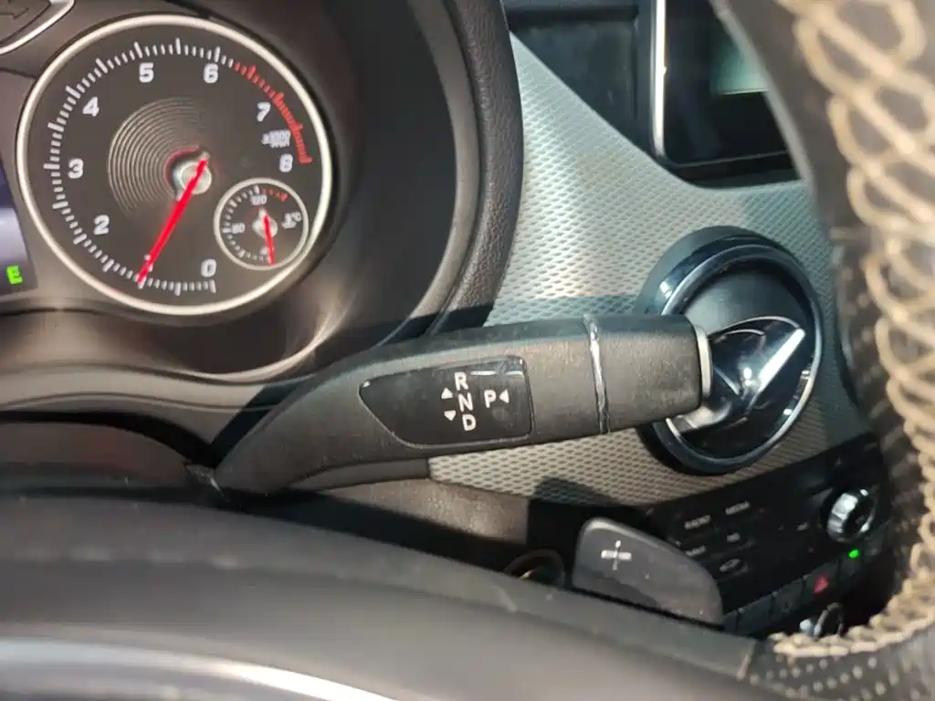 Mercedes-Benz B-Class — миниатюра 14