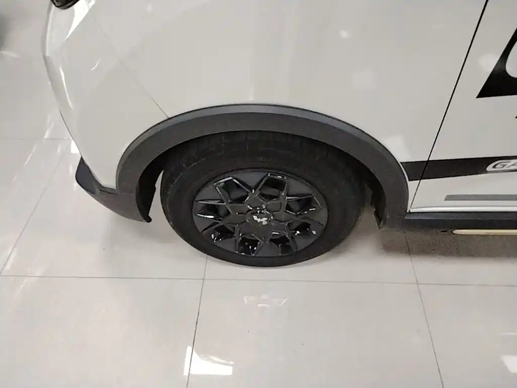 Wuling MINIEV — миниатюра 23