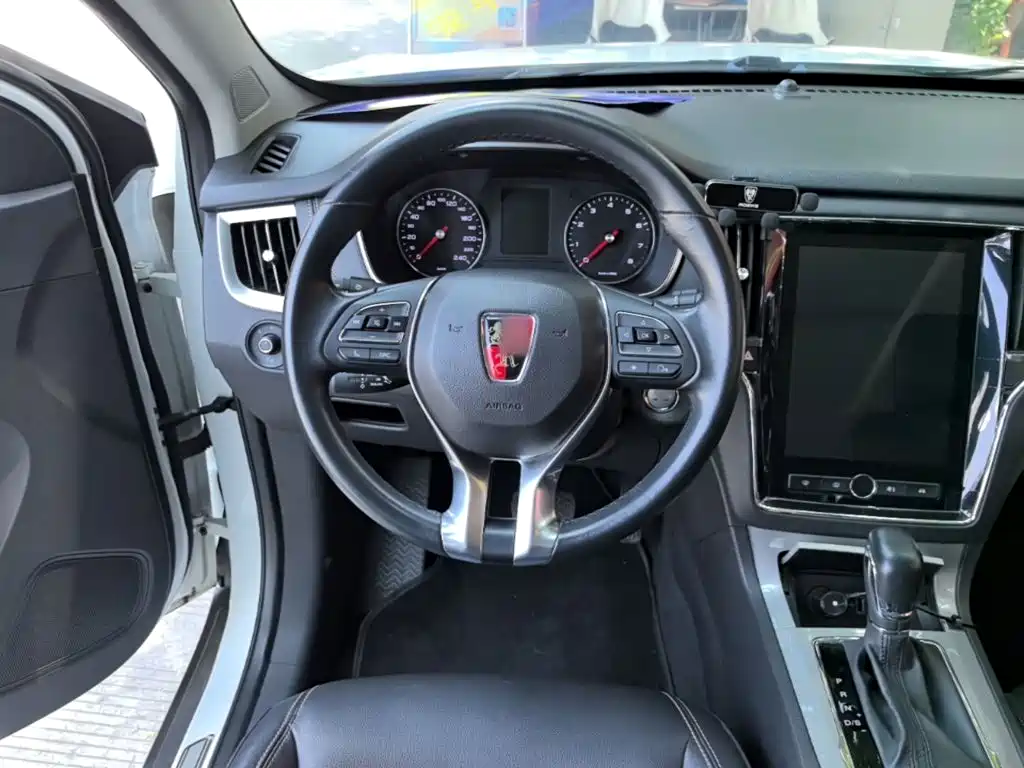Roewe RX5 — миниатюра 11
