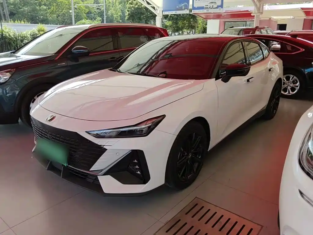 Changan UNI-V — миниатюра 2